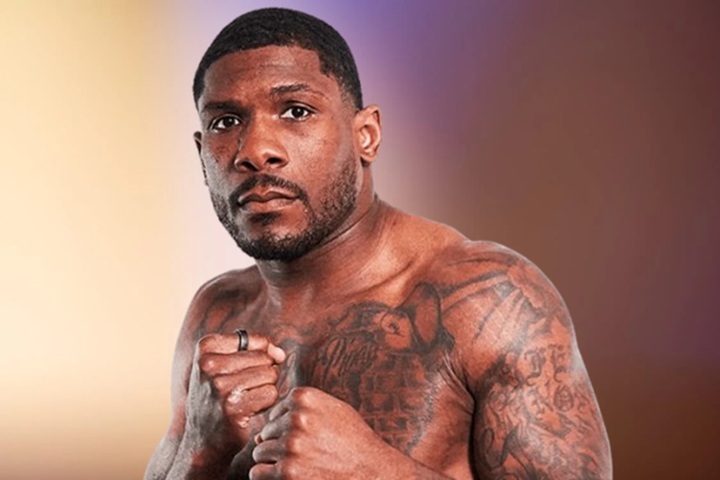 Jai Opetaia landing a punch on Brandon Glanton during Zuffa Boxing 4 cruiserweight main event in Las Vegas.